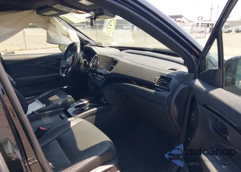 2022 Honda Passport Awd Elite из США, поврежденный, VIN 5FNYF8H00NB004126